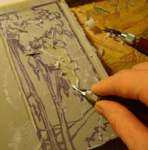 Yoshiko carving a linoleum block